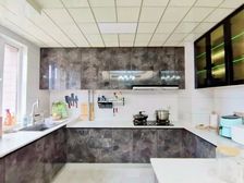 黄金山水郡(六区)精装修,可拎包入住,楼层好采光好