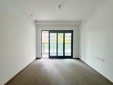 精装三房 思源地铁旁 价格可谈 朝中庭 位置安静