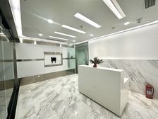 东三环团结湖丨盈科中心新出300平精装丨双面采光丨拎包入住