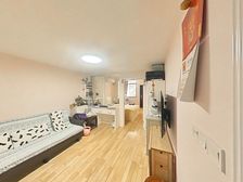 徐汇梅陇三村南向一居 精装20万,满五简装 47500元/平