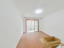 刚需大一房,户型正位置好,次新小区