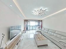 圣鑫苑(4058弄) 3室2厅2卫 精装修 438万元