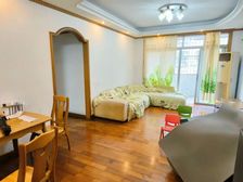 东城花园,还价 套内98平方3房2卫精装修,仅售58万