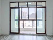 花溪公馆 楼龄新 产权清晰 朝南 双卫格局 车位充足