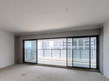 贵阳塔尖圈层 毛坯三房 户型方正 小区环境优美