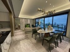 新希望·D10天际 4室2厅2卫 毛坯 165万元