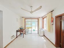 世华多层醉好1房户型,小区醉好边套,阳台外部花园区域随意发挥