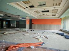 火车站解放路沿街2层800方商业招教育培训美容会所中医等业态