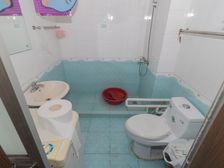 地铁口+中间楼层一房+看房方便+有钥匙 ,自己住出租都合适!