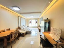 精装修,南北格局好,视野宽阔,环境好,大型商场