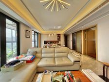 璞玥风华 后排洋房 127平横厅户型 精装修 带车位 楼层好