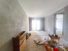 小区环境好,品质好,次新房,房东诚意出售,看房随时