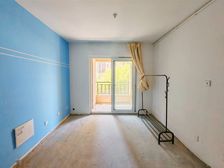 急售!毛坯两房 小区环境好 近 价格还可聊 看房方便