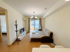 万科南区精装两房,业主诚意出售,采光视野好,可看江景