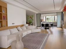 万科皇马郦宫南向230平豪装大四房 非常漂亮 仅750万