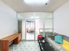 桃苑公寓,通风采光优,户型实用,业主诚心出售,随时看房!