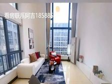 非常漂亮的复式三房物业!月租6500!拎包入住!居住不误