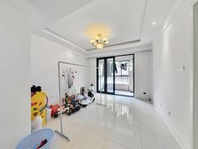 绿地蔷薇九里(公寓)成熟小区,人气旺,交通便利!价格可议!