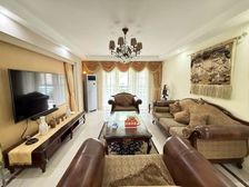 海德名园 临河大两房 精装修南北通 房东诚心 看房随时联系