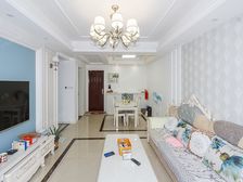 虹锦湾花园,三室二厅一卫,全新装修,拎包入住,全天采光,满2