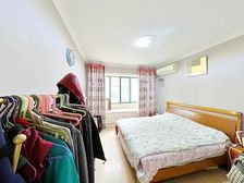 此房税费低 圣卡洛铂庭精装2 室,比同户型单价低