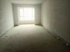 玫瑰园中间楼层南北通透全天采光环境