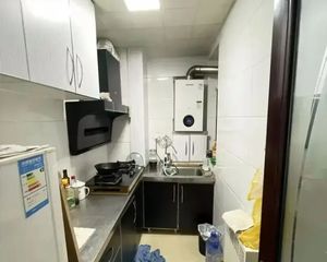丰台长馨园小区装修客厅朝南落地窗