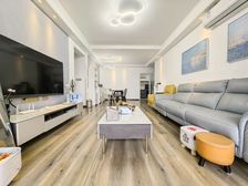 两江新区 世茂茂悦府(高层) 三房 138万带车位