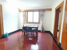 江海新村 3室1厅1卫 简单装修 117万元 96平米