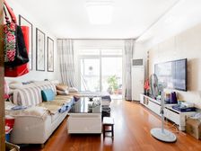 (电梯复式)(以装电梯)地下固定车位!!小区花园位置,诚售!