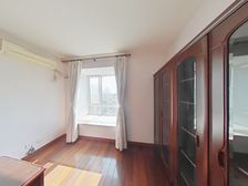 盛世年华 127.69平飞机3居 南向精装修 车位另算