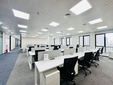 叶青大厦丨党建标杆丨正对电梯丨精装丨大气前台!