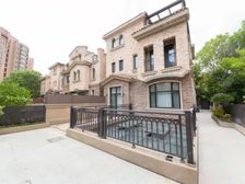 2016年溪谷墅 东边套 357平 豪装1000个 带电梯