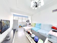 装修小两居 出门松东路美食一条街 看房方便 价格还有空间