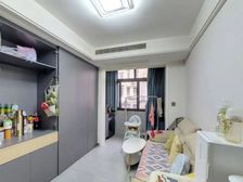 总监力荐 电梯小高层 南北通透 房东已买急售 接受动迁置换!