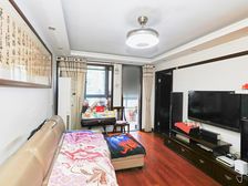 紧邻地铁,周边配套设施齐全,性价比93.54平