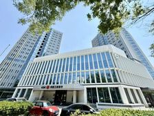 望京大厦整层700平精装修带家具!近地铁!实拍!视野无遮挡!