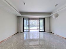 保利云上澄光 3室2厅2卫 精装修 459万元