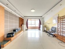 吕营嘉园A区 3室1厅 135.37平