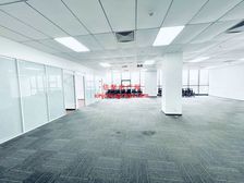 十里河十八里店新华国际广场 汇金 文创三条地铁交汇丨精装出租