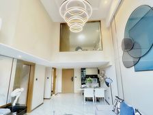 禅城绿地璀璨云墅 南向精装两房 满二仅78万