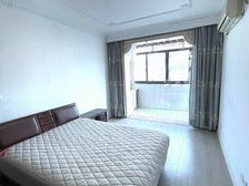 内环边!环球港旁,采光视野无遮挡,送20平露台,电梯征询中!