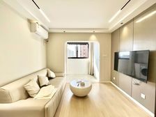 房东不听劝!非要 处理,地铁近,楼层好,拎包入住!