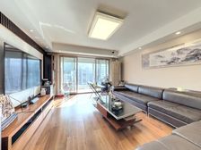 5室,房型正气,房东挥泪大甩卖,你懂的快点来吧!!