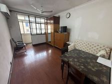 山西小区 南京东路地铁站旁 边套全明,诚意出售