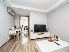 婚房装修全屋定制带地暖,小区中芯位置南临广场,视野采光特别好