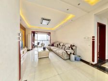 佳乐国际城二期 4室2厅 东南