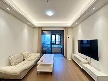 汽博中心轻轨房万科精装三房视野开阔 诚心出售