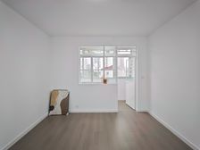 静安四大书本成交排南玻万地块!万小!高荣小区 全明户型两居室