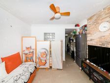 高荣小区 精装好房 带电梯 产权清晰 高楼层视野无遮挡